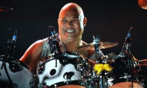 Продюсер Вітні Х’юстон відмовився взяти участь у турі пам’яті співачки в Україні