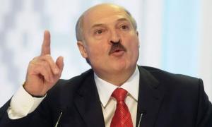 Лукашенко наказав збільшити виробництво «пальцем пханої» ковбаси