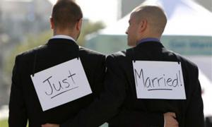 У Франції дозволяють одностатеві шлюби