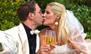 Андре Тан готується до народження дитини