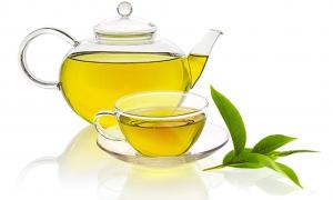 Зелений чай краще пити з цукром
