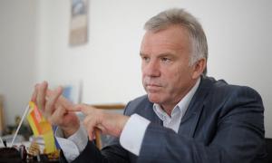 Попередник Табачника пропонує розділити Міністерство освіти і науки, молоді та спорту