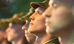 Українцям нададуть можливість проходити так звану добровільну військову службу