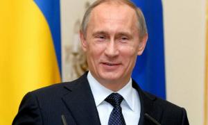 Путін заявив, що Росія не буде втручатися у внутрішньополітичні процеси в Україні