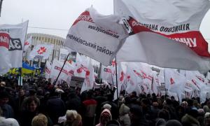 Опозицію не підпускають до Януковича