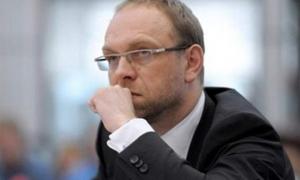 Регламентний комітет таки легалізував звернення до суду з проханням позбавити  Власенка депутатського мандату