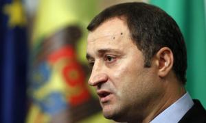 Парламент Молдови відправив уряд Філата у відставку