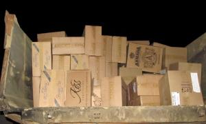 На Одещині затримали вантажівку зі 185 ящиками сигарет