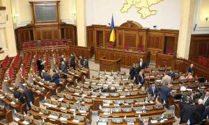 Майже 60% нардепів не беруть активної участі в роботі Верховної Ради