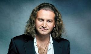 Агутін показав позашлюбну доньку