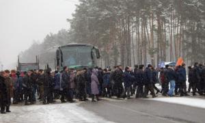 Працівники «Волиньторфу» перекрили трасу