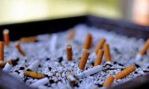 Нью-йоркський мер вирішив заховати цигарки від покупців 