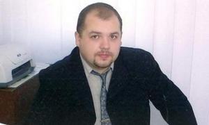 Екс-депутата, який торгував місцями на кладовищі, оголошено в розшук