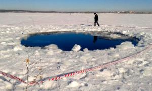 На дні озера Чебаркуль знайшли воронку, яку утворив метеорит