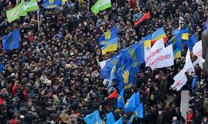 Акція «Вставай, Україно!» в Івано-Франківську зібрала понад 10 тисяч людей