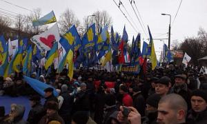 Яценюк і Тягнибок очолили у Тернополі марш протесту