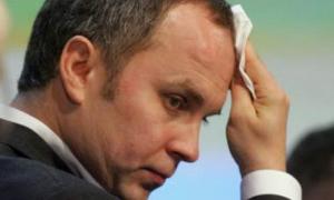 Шуфрич вимагає, щоб «три царевичі» від опозиції знайшли тих, хто закидав снігом регіоналок
