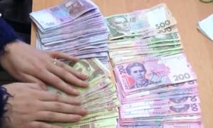 «Архангел Михаїл» пограбував банк і роздав гроші перехожим