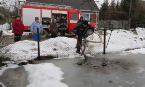 В Україні лишаються частково підтопленими дев’ять областей та Київ