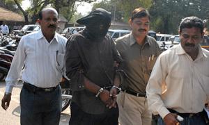 В Індії водія автобуса стратять за те, що він навмисно зачавив десяток людей 