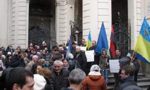 У Чехії пройшов мітинг опозиції «Вставай, Україно!»