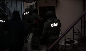 Банда інтернет-шахраїв привласнила з банківських рахунків 3 млн. гривень і 8 млрд. рублів 
