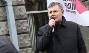 «Батьківщина» вимагає припинити тиск на організатора акцій протесту Одарченка