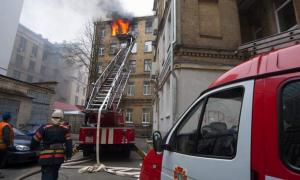 У пожежі в центрі Києва загинула людина