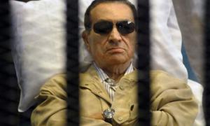 Екс-президента Єгипту виправдали у справі щодо загибелі демонстрантів