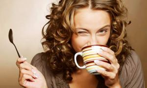 Часте споживання кави зменшує груди