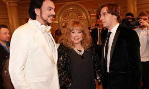 Пугачова на дні народження не змогла вибрати між Галкіним і Кіркоровим