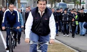 Саакашвілі розповів про своє велосипедне ДТП в Туреччині