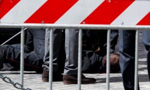Італієць, який влаштував стрілянину у Римі, хотів убити когось із політиків