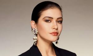 Кетрін Зету-Джонс поклали у психлікарню