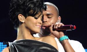 Ріанна розірвала стосунки з Крісом Брауном