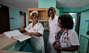 Бразилія покликала працювати у сільських районах шість тисяч кубинських лікарів