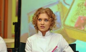 Крістіну Асмус в «Інтернах» замінить Яна Гурьянова