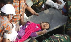 Жителька Бангладеш, яка вижила після обвалу будинку, розповіла про свій порятунок