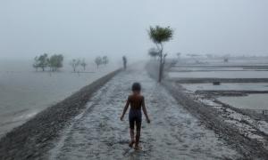 Через шторм у Бангладеш евакуювали понад мільйон людей