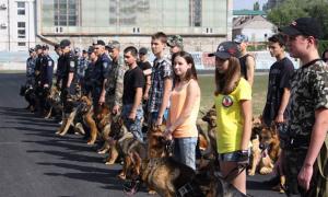 У Запоріжжі змагались міліцейські кінологи