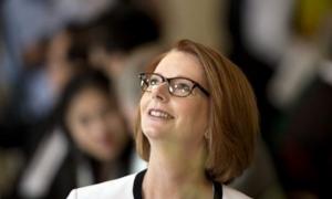 У прем’єр-міністра Австралії метнули бутерброд з салямі