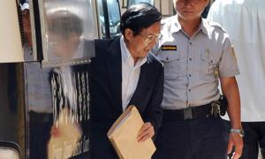 Колишній президент Тайваню у тюрмі намагався повіситися на рушнику