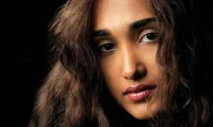 Юна зірка з Боллівуду наклала на себе руки