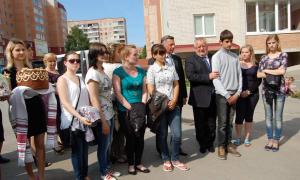 На Волині для сімох дітей-сиріт придбали соціальне житло
