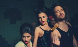 Актор Олексій Чадов почав співати