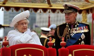 Чоловіка королеви Єлизавети II поклали до лікарні