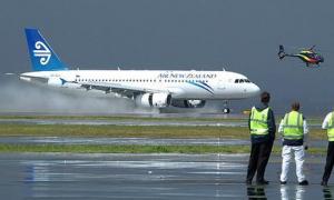 Пасажирський лайнер аварійно сів у Римі без одного шасі