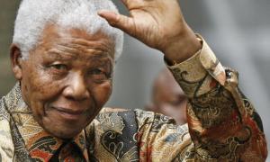 Нельсон Мандела потрапив до реанімації з рецидивом легеневої інфекції