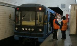 Вагонам київського метро, які їздять уже півстоліття, продовжили термін служби ще на 20 років