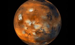 На Марсі знайшли хмари з води і криги